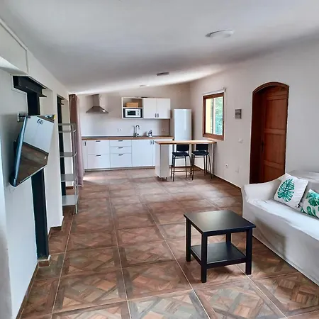 El Porton Apartment Brena Baja